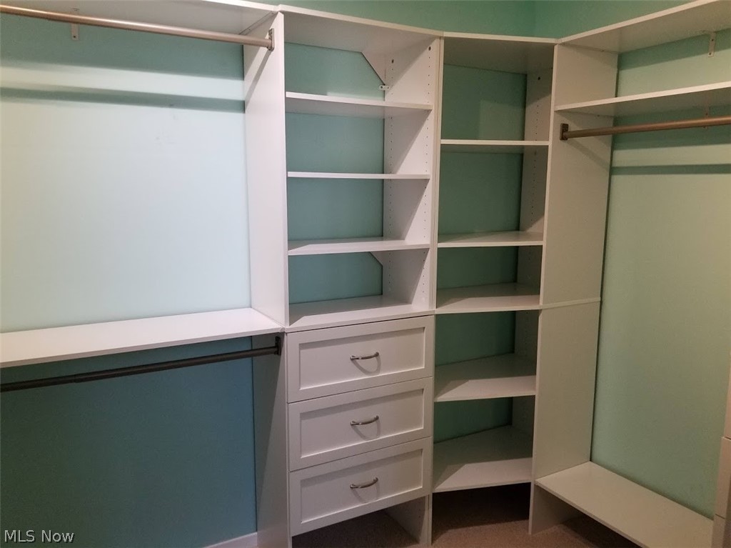 Ridge Court Commons Condo - Residential