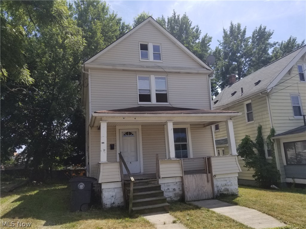 Fix up this home right off Kenmore Blvd. Some word done and newer windows. Nice rental area.