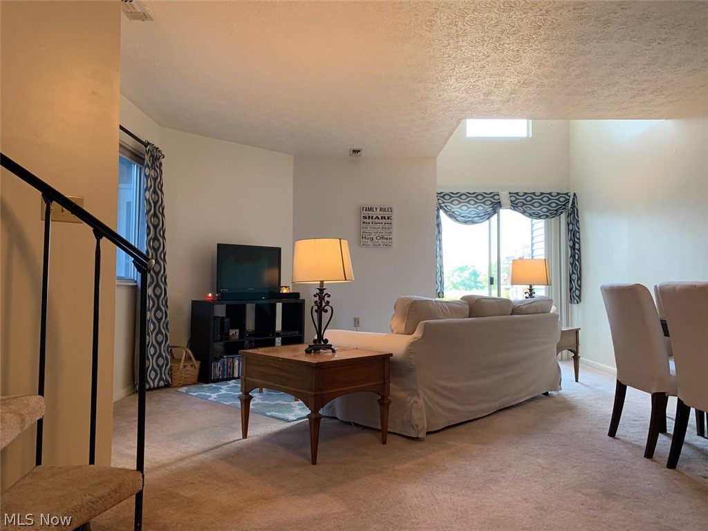 Harbor View Condominium - Residential