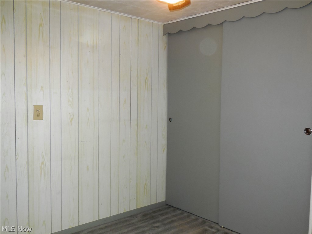 Briar Root Manor - Residential