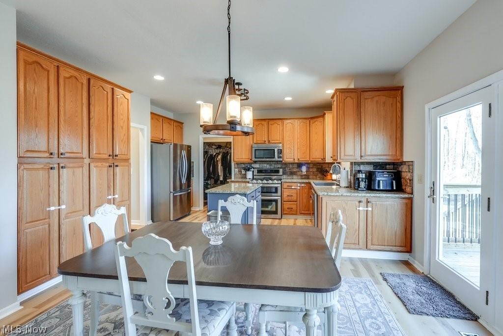 Estates At Meadowood - Residential