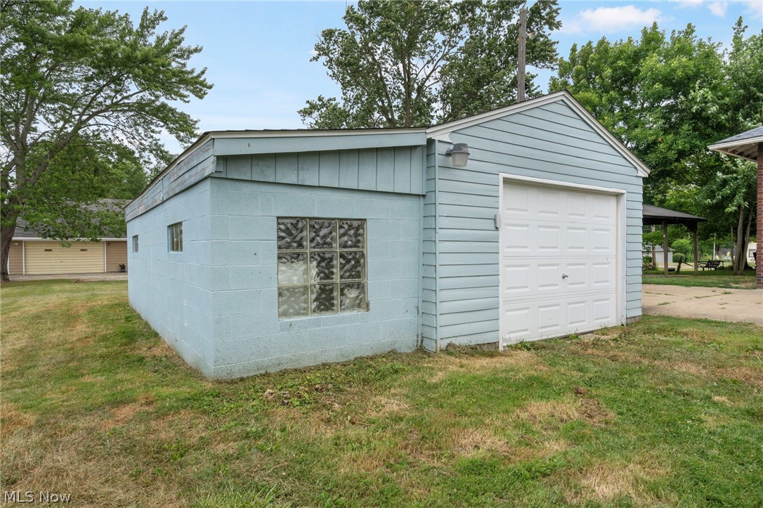 Harriet E Derrs Add 01 - Residential