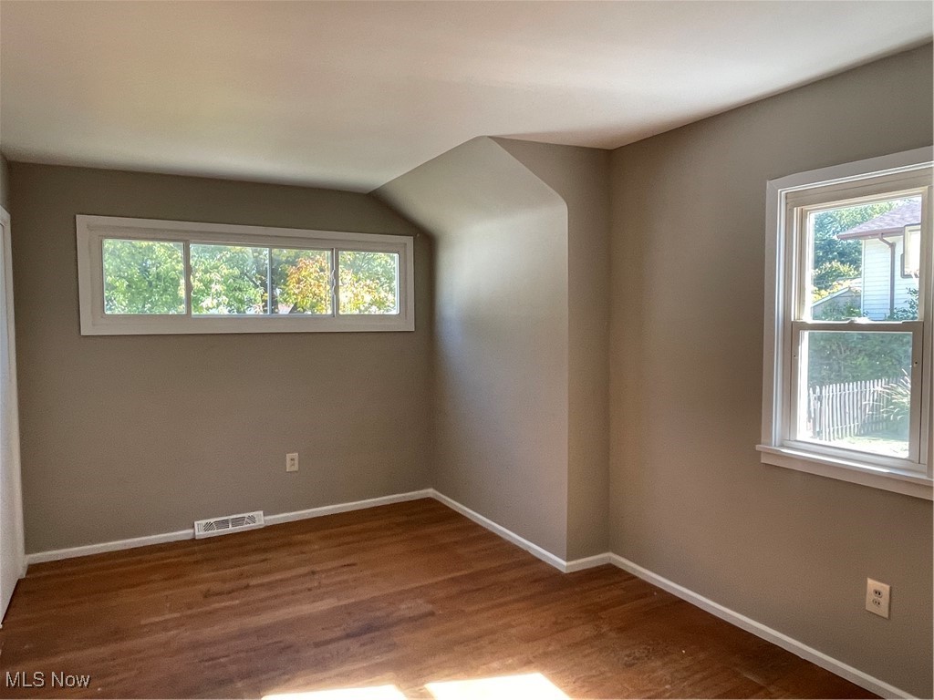 Mayfield 02 - Residential