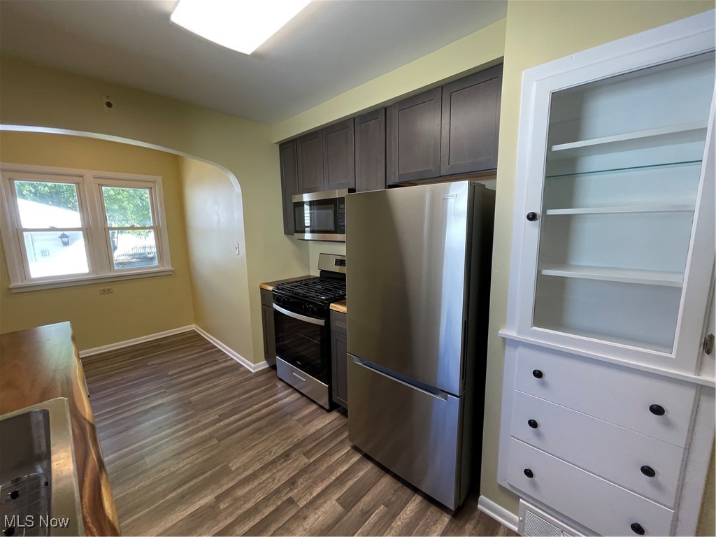 Mayfield 02 - Residential