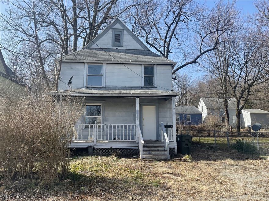 Investors! Three bedroom two-story home with 1,116 sf.  Fenced in back yard. Property sold As Is. There are additional properties in this seller's portfolio that could be sold in a package deal.