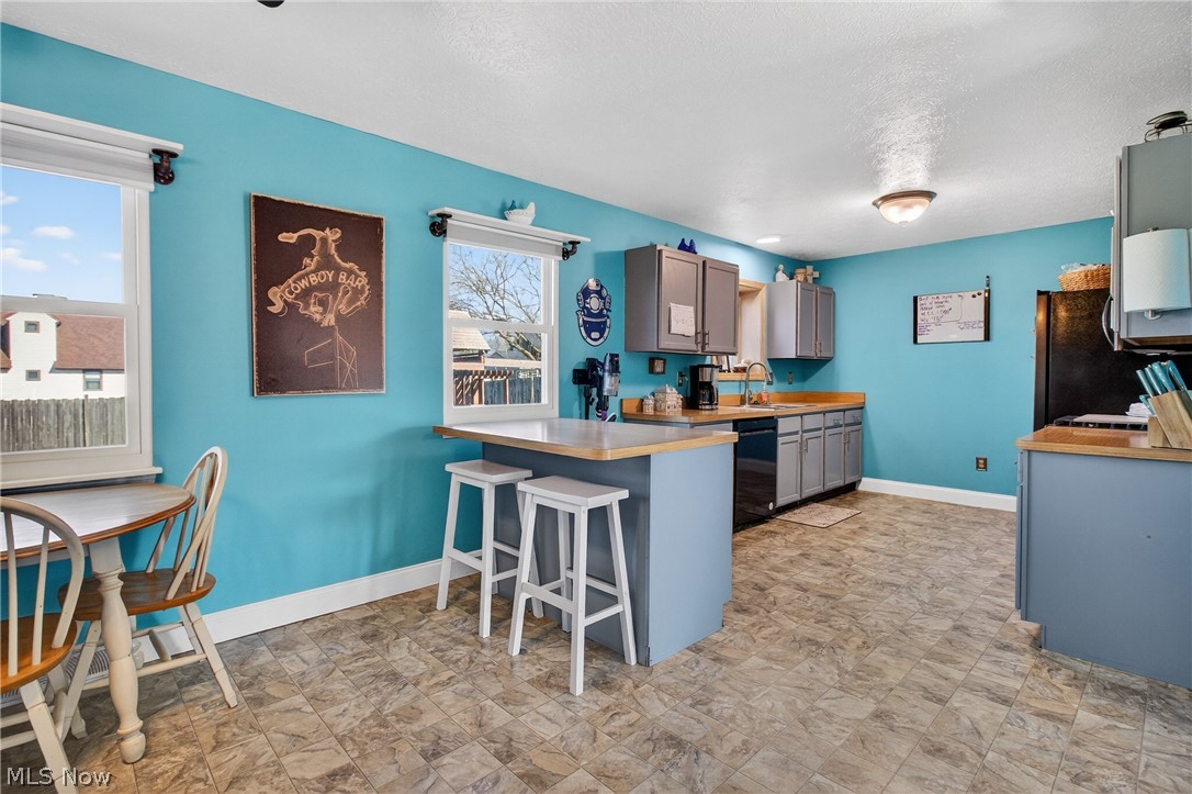 Chateau Estates #3 - Residential