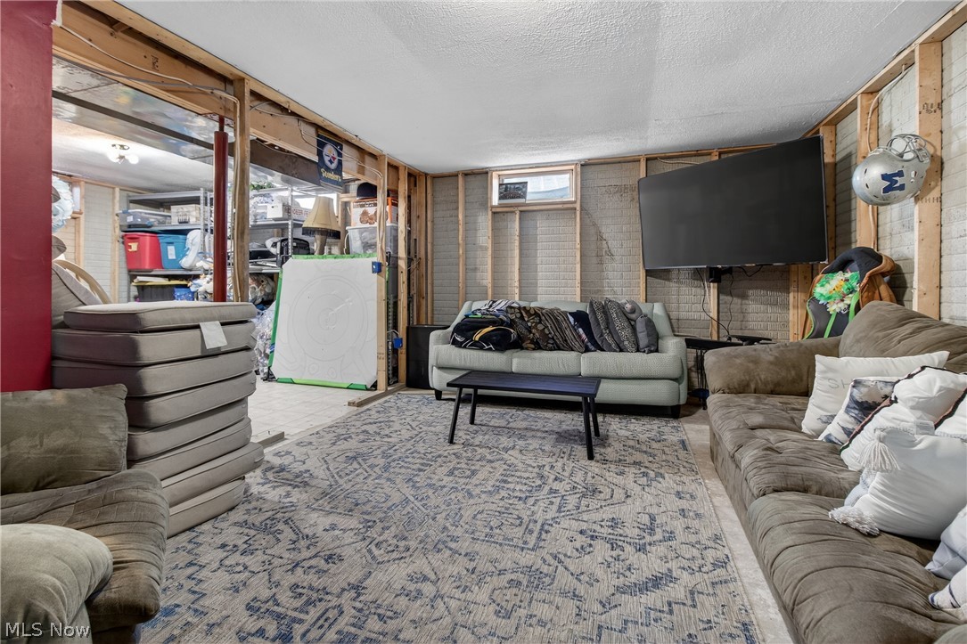 Chateau Estates #3 - Residential