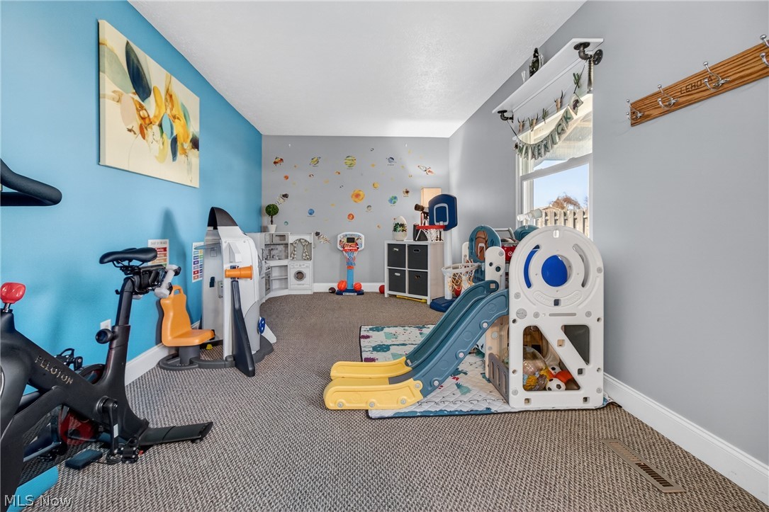 Chateau Estates #3 - Residential