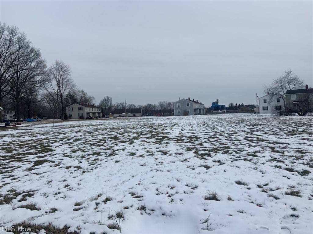 Maple Grove Park 01 - Land