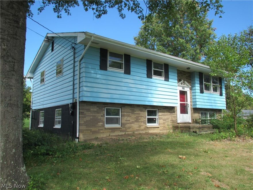 This is a 4-bedroom, split-level, hobby-farm on over 4-1/2 acres.  It has an over-sized, 2-car garage, well-designed barn for horses, chickens, and other livestock.  The large deck overlooks a huge backyard with fruit trees and plenty of room for kids to run!  This is an estate sale, price has been reduced to accommodate the septic repair needed and buyer's choice of upgrade and is being sold as is.  Buyer will need a renovation loan to accommodate repairs and updates if not closing with cash.  Seller will review all offers received to date and respond on Thursday, October 6, 2016
