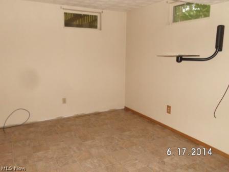 J B Hickin Acreage - Residential