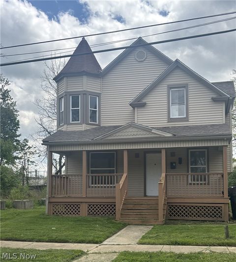 8706 Nevada Avenue Cleveland OH 44104