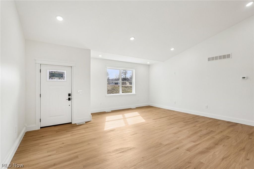 Photo of 6535 north ridge Road, Geneva, OH 44041 (MLS # 5192012)