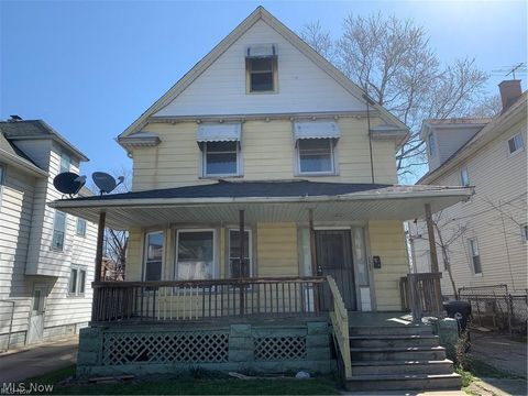 Photo of 3101 W 101st Street, Cleveland, OH 44111 (MLS # 5190091)
