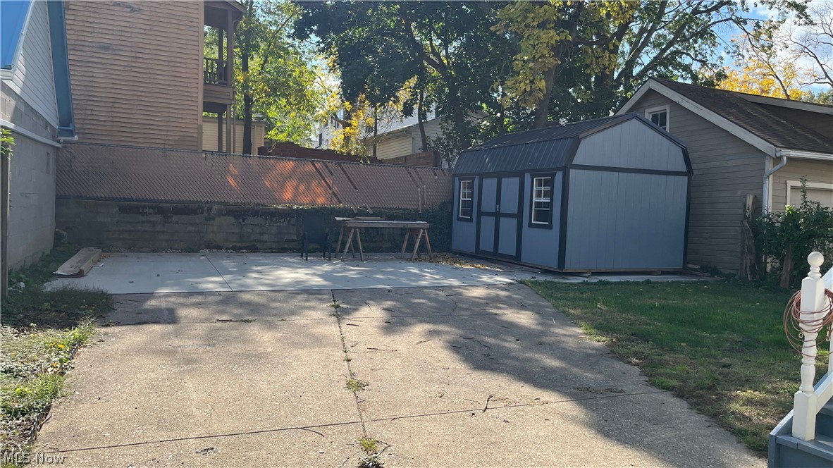 Glenbrook - Residential Income