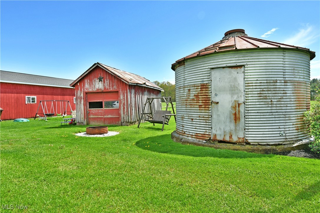 6068 Beach Smith Road, Kinsman, Ohio image 34