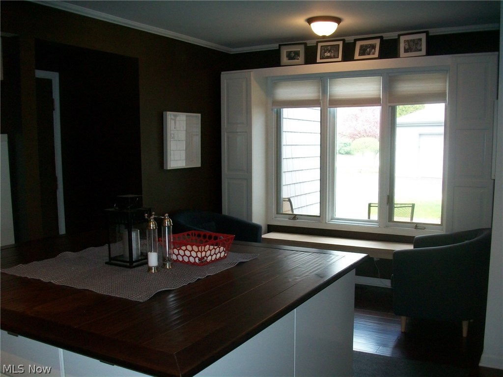 Arrowhead Bay Village - Residential