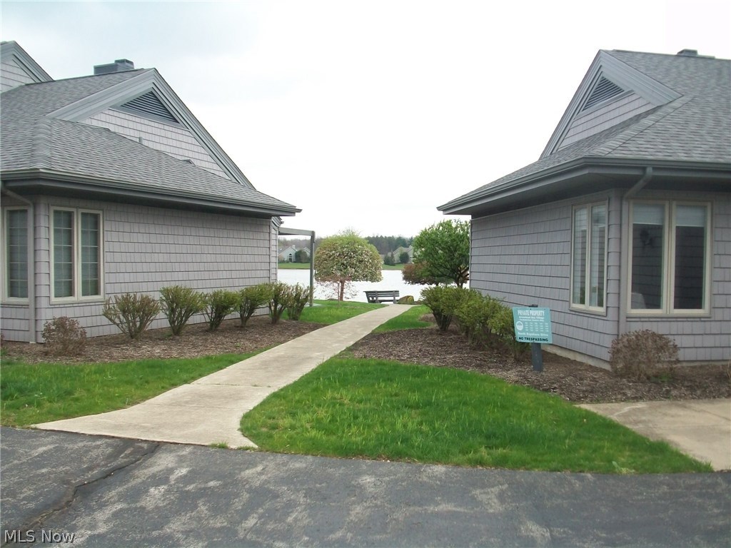 Arrowhead Bay Village - Residential