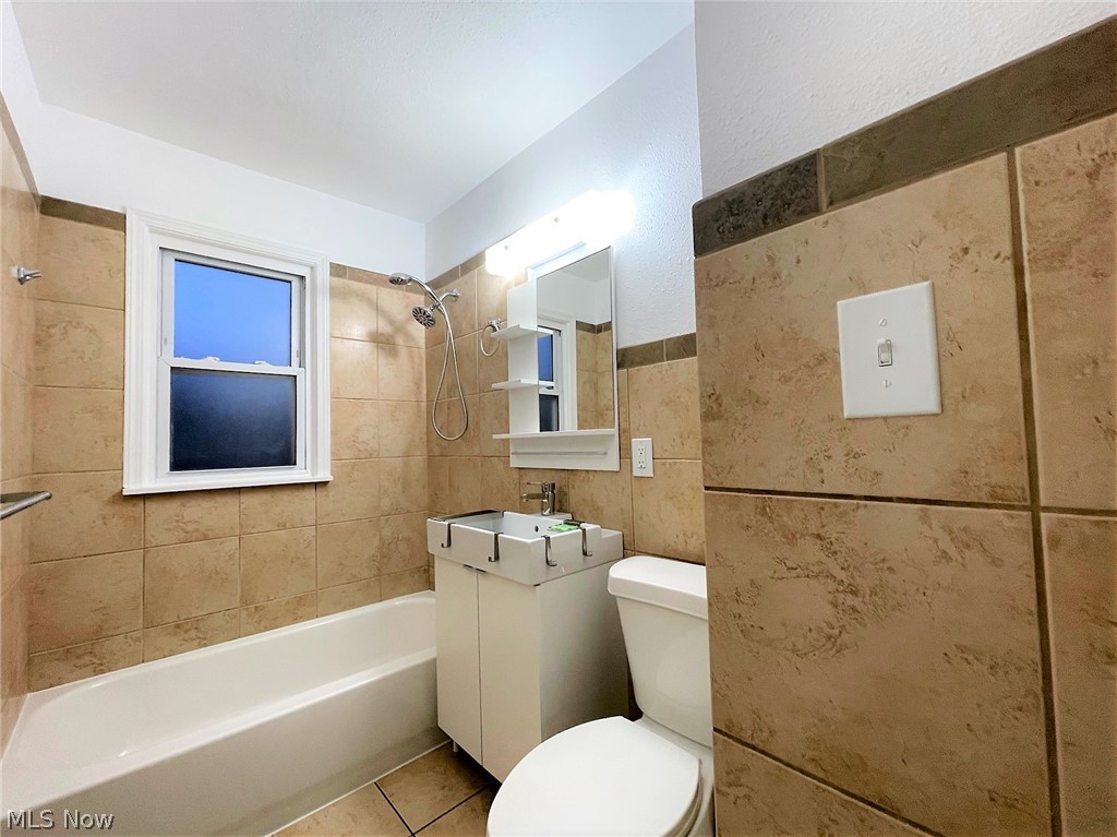 Waid & Duffys Center Hwy - Residential