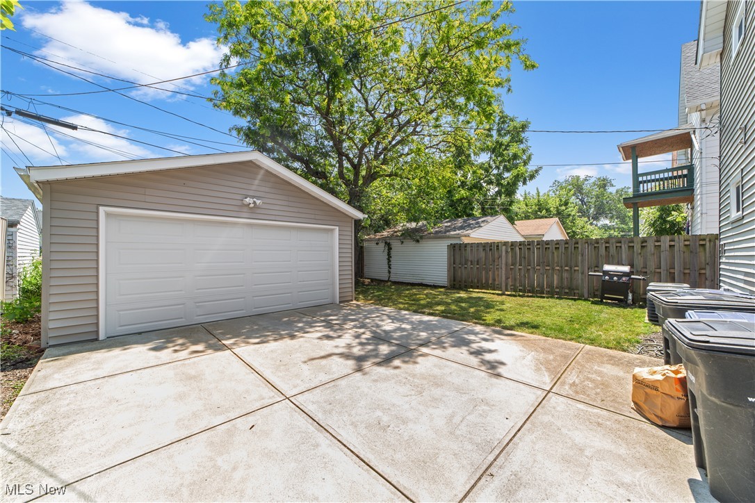 2115 Lewis Drive