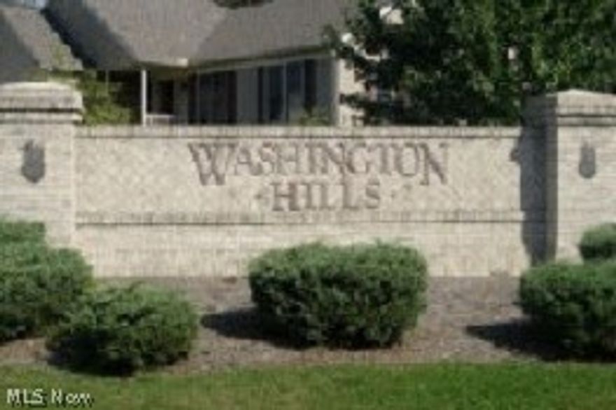 Welcome to Washington Hills, just 2 1/2 miles from Rt 62, with sidewalks and winding tree lined streets. Country atmosphere but close to amenities. Wonderful lots--Bring your own builder or we can assist you in finding the right builder for your new home!