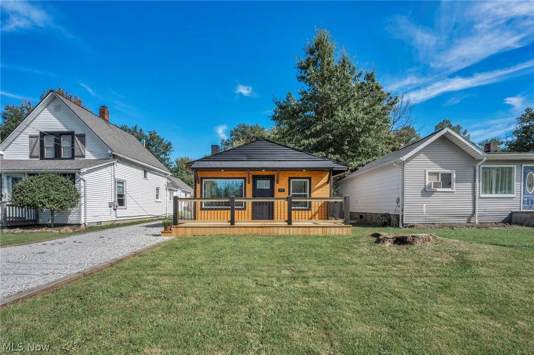 5857 Melody Lane
