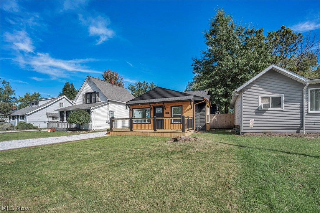 5857 Melody Lane