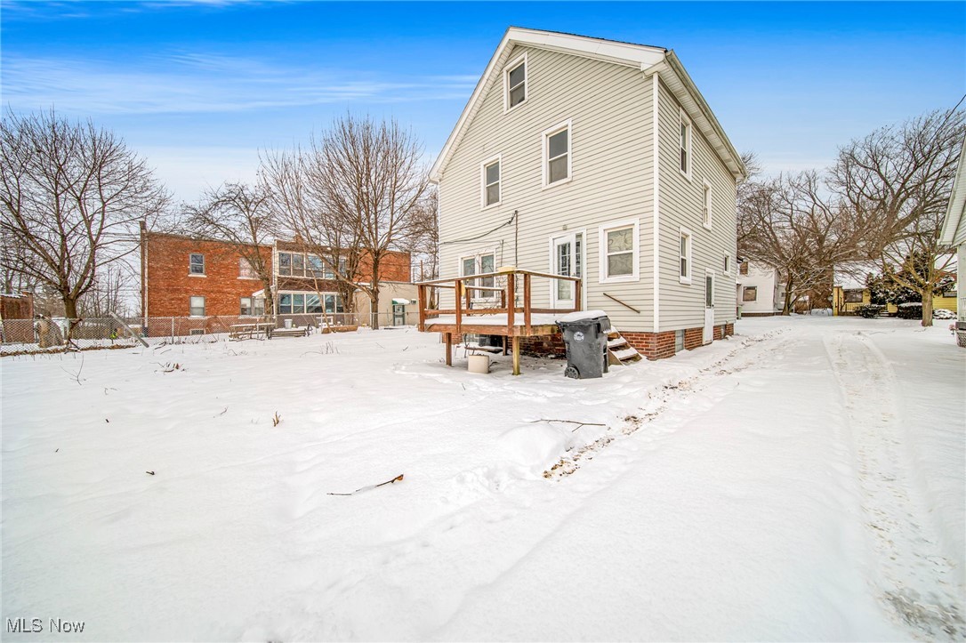 Bancroft Avenue - Residential