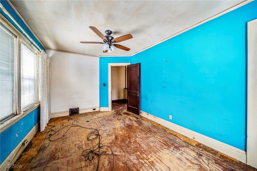 Bancroft Avenue - Residential