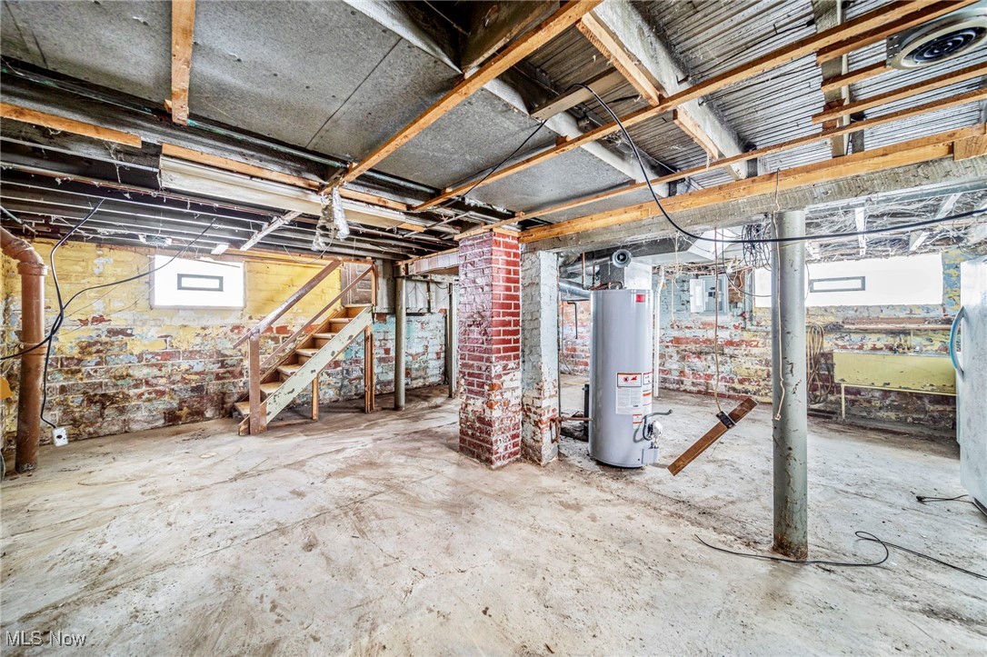 Bancroft Avenue - Residential