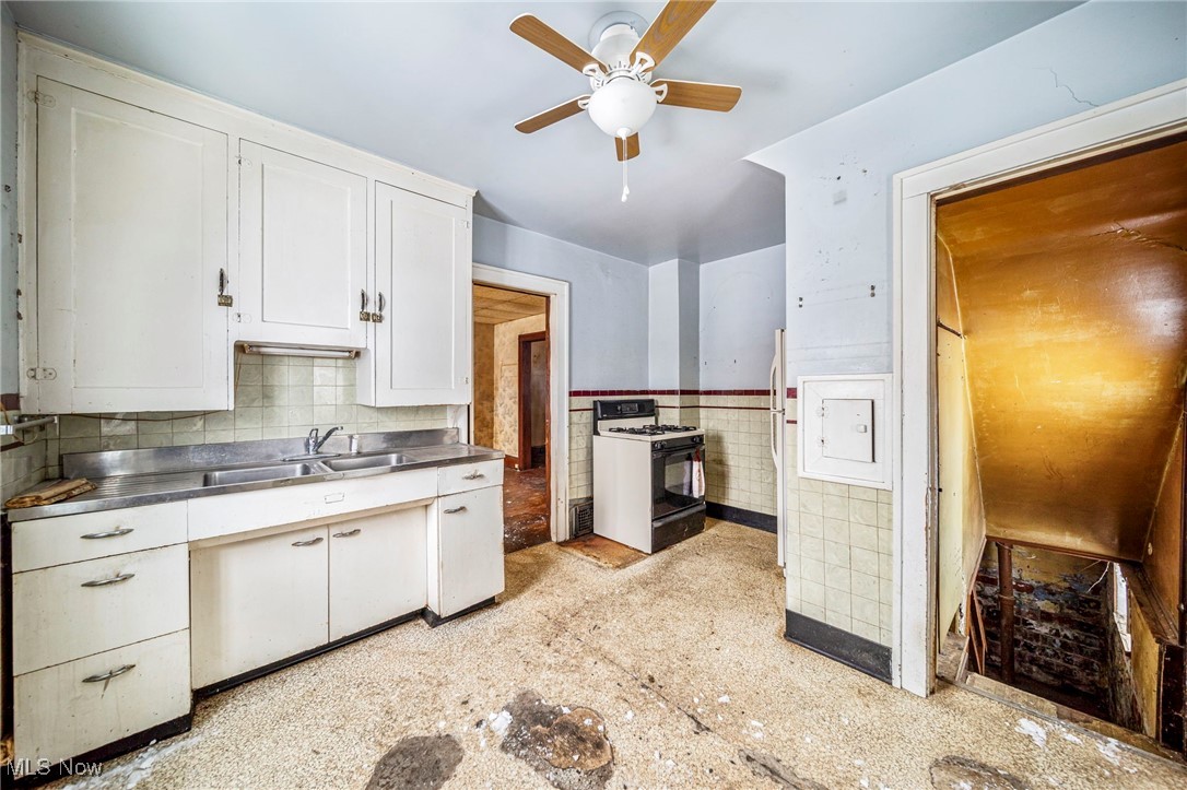 Bancroft Avenue - Residential