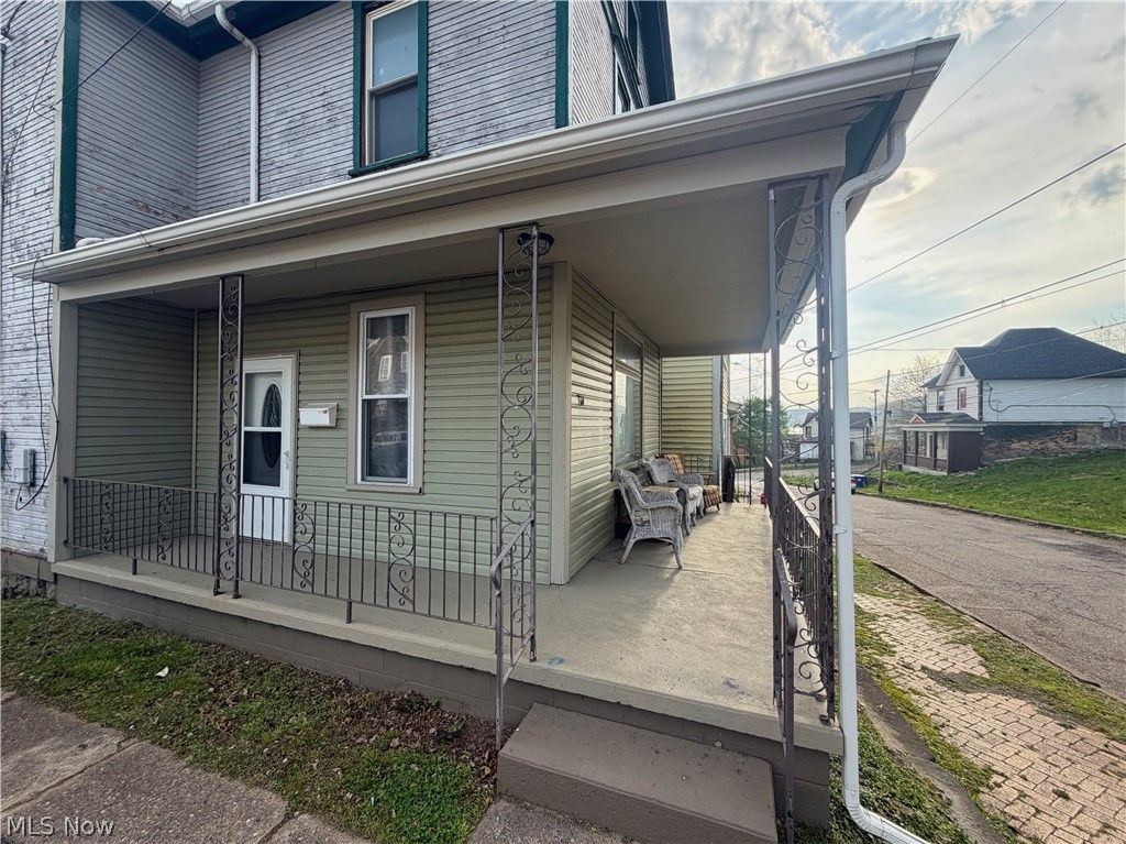 Photo of 316 Grant Street, East Liverpool, OH 43920 (MLS # 5202438)