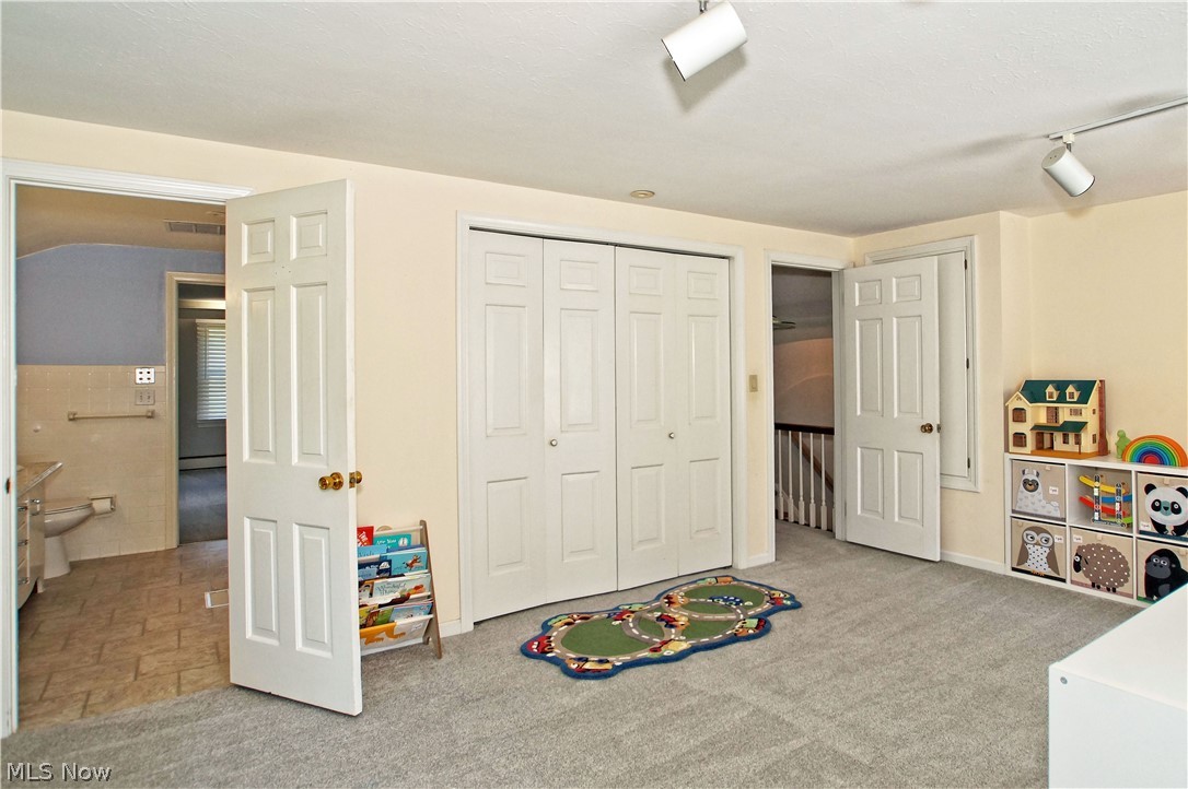 Chester 02 - Residential