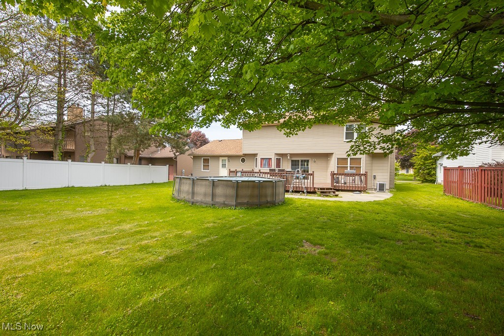 527 Amberwood Drive, Akron, Ohio image 43
