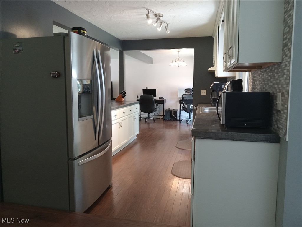 Hickory Hill Sub - Residential