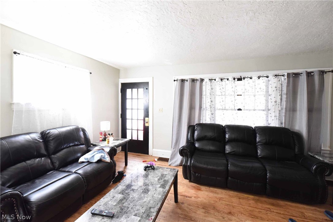 Walton Realty Cos Garfield Bo - Residential