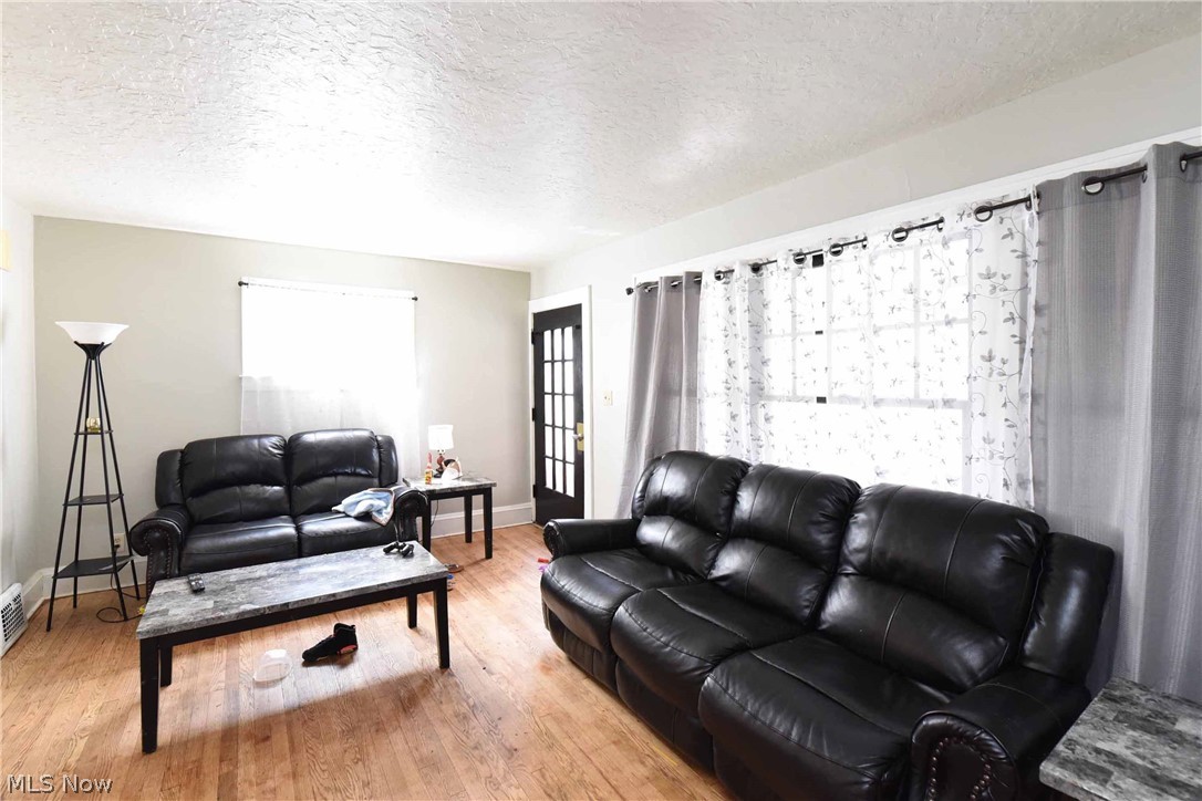 Walton Realty Cos Garfield Bo - Residential