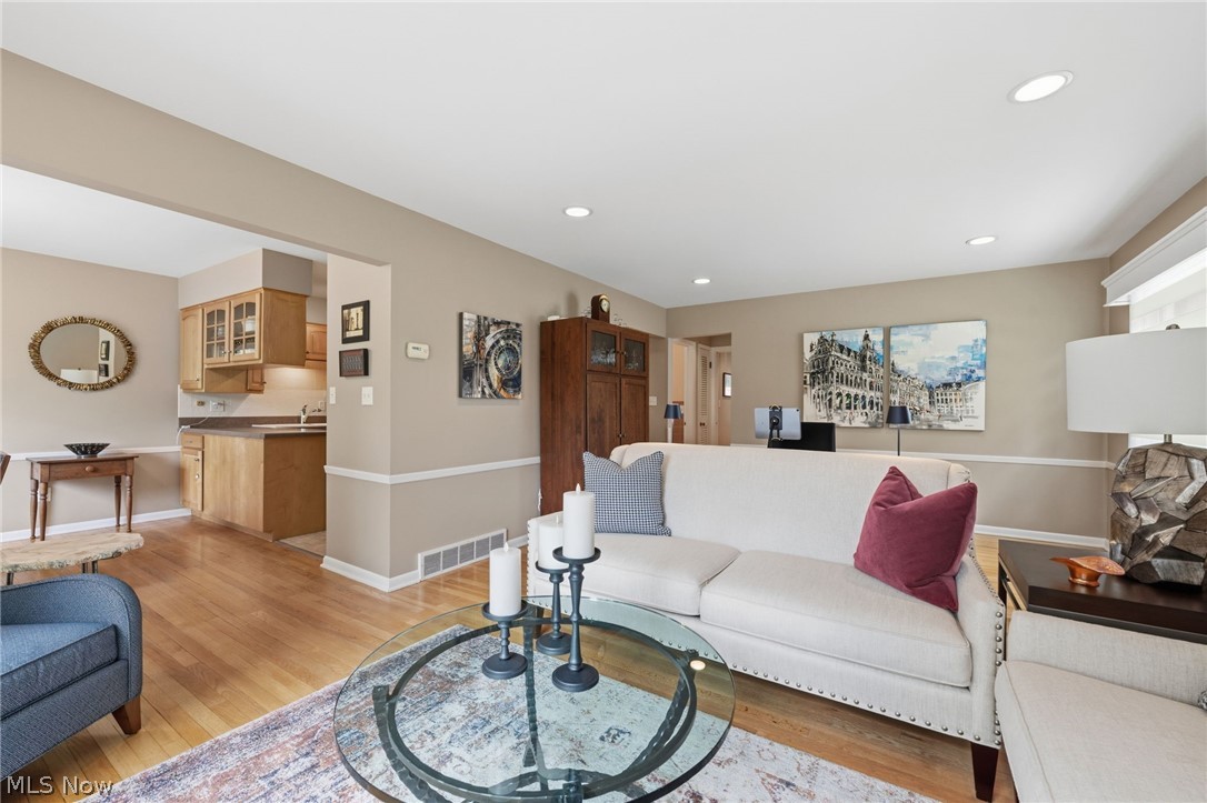 6848 Rosemont Drive