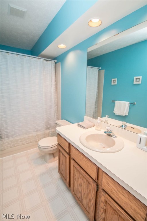 Falling Water - Residential