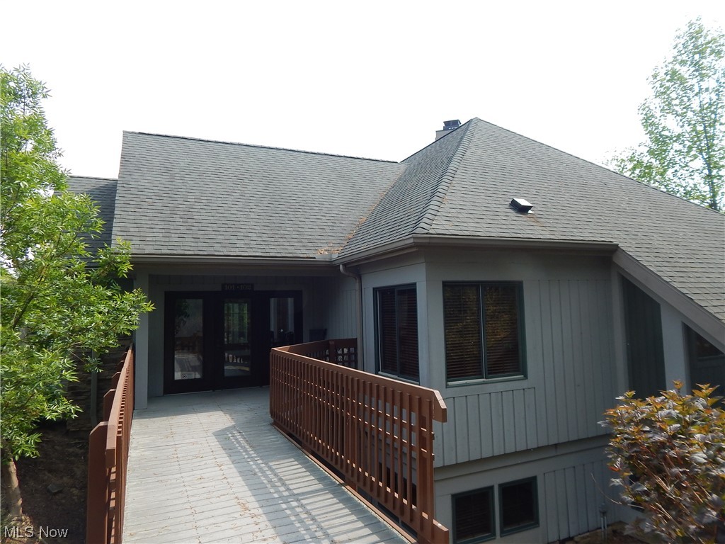 Clock Pointe Prof Park Condo - Commercial Sale