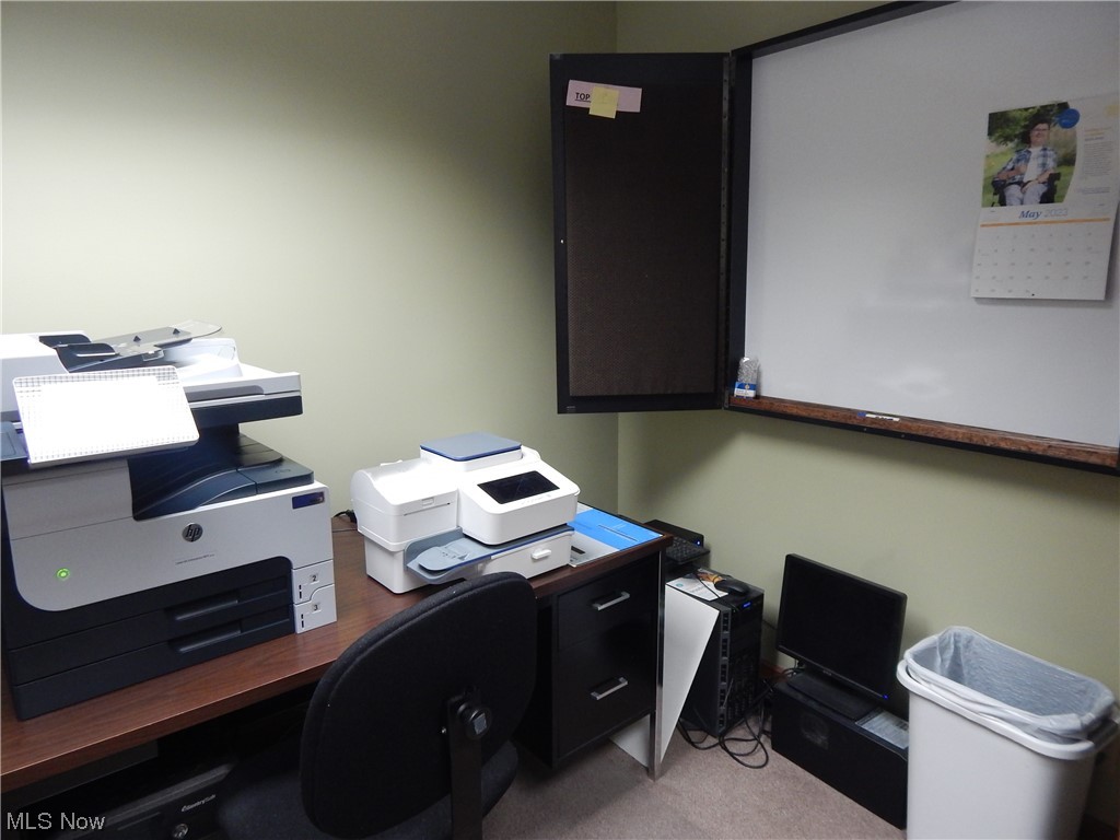 Clock Pointe Prof Park Condo - Commercial Sale