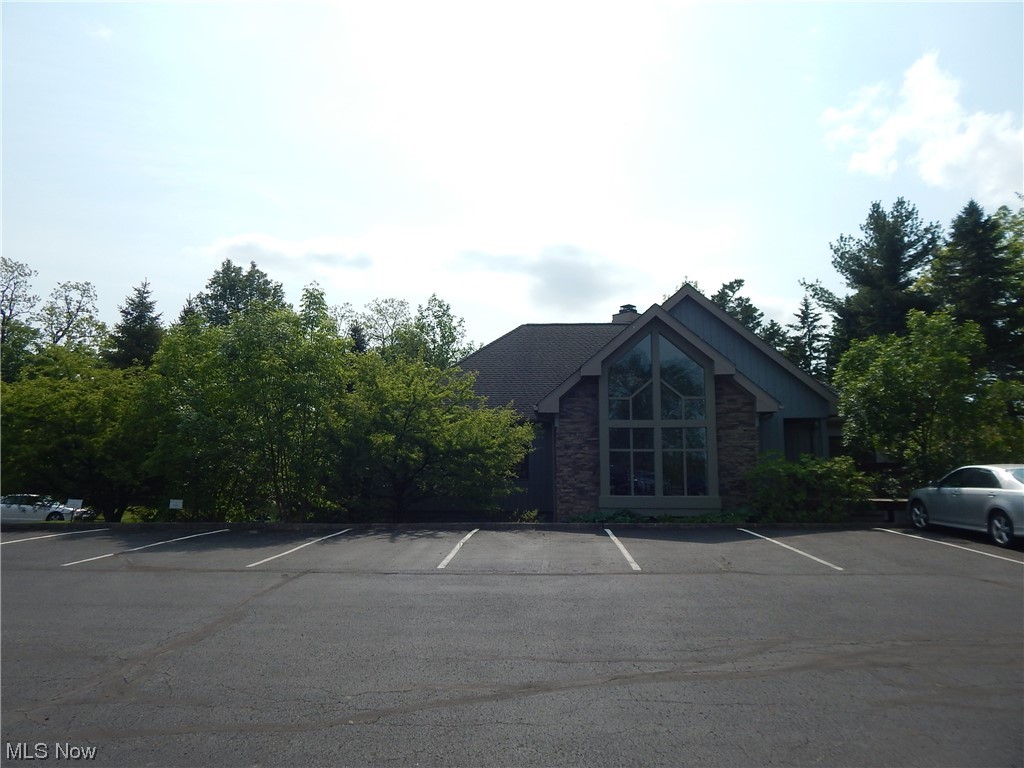 Clock Pointe Prof Park Condo - Commercial Sale