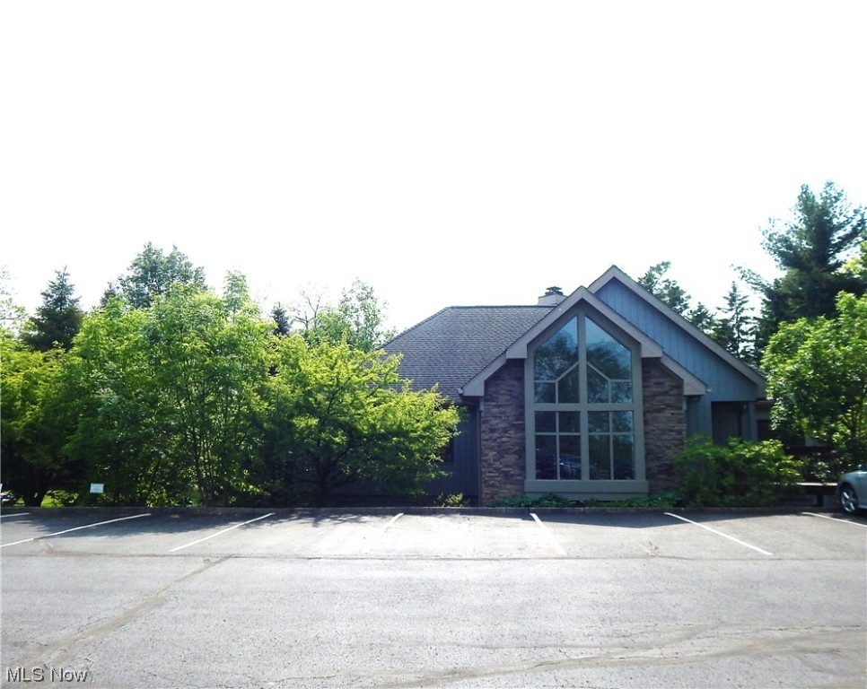 Clock Pointe Prof Park Condo - Commercial Sale