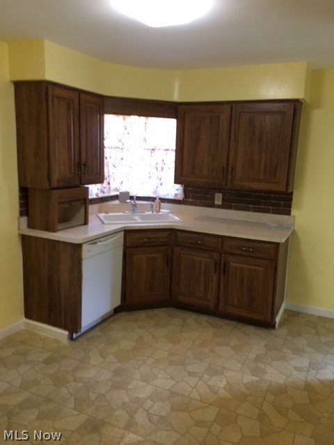 Elworthy-Helwick Cos Kenmore - Residential