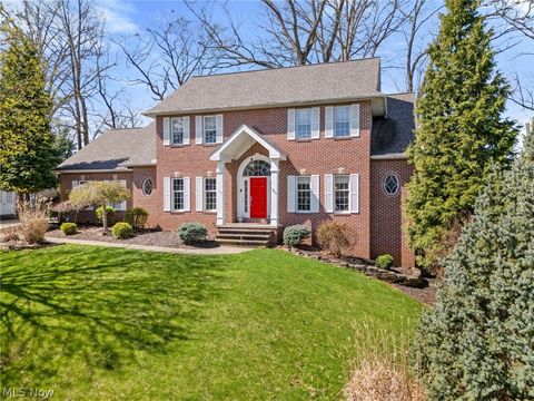 Homes For Sale - 2872 Ironwood Drive<br/> Green, OH 44312