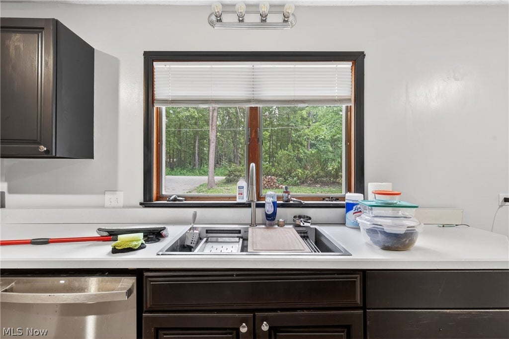Photo of 4745 W Lagoon Road, West Farmington, OH 44491 (MLS # 5218325)