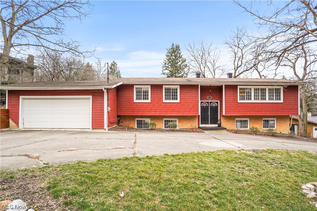 North Portage Path Estates - Residential