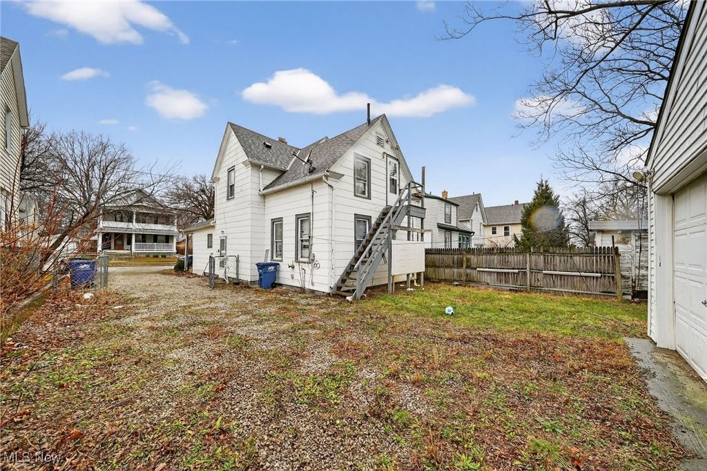 Photo of 1523 Winchester Avenue, Lakewood, OH 44107 (MLS # 5181793)