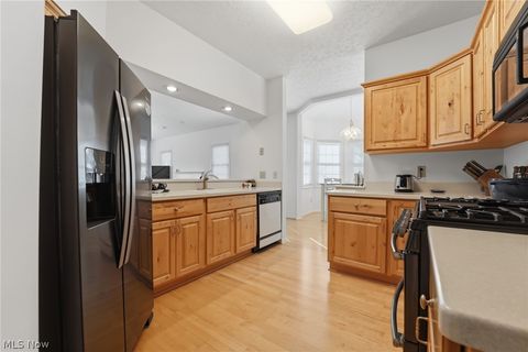 Tiny photo for 402 Eagle, Mayfield Heights, OH 44124 (MLS # 5189506)