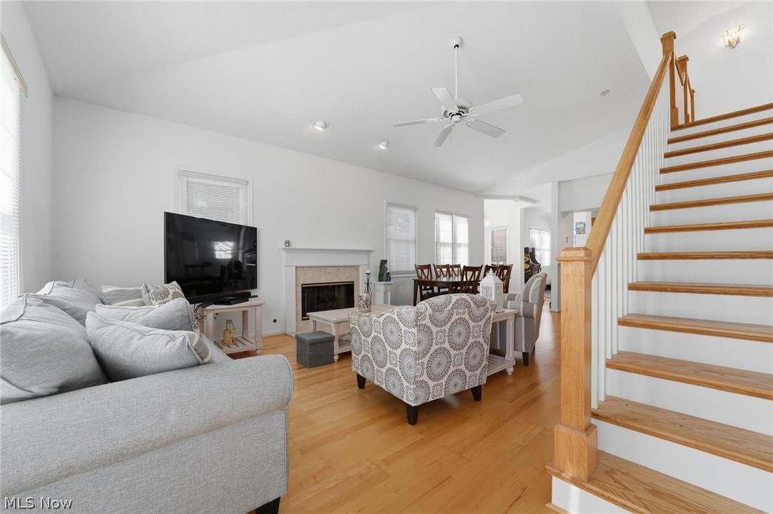 Woodhawk Club Condo II Ph II - Residential